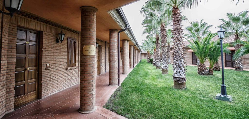 Grand Hotel Vigna Nocelli Lucera Exterior foto